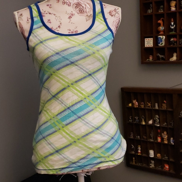 Tank top - Picture 1 of 4